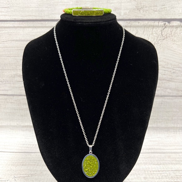 NECKLACE AND BRACELET SET (054) - Picture 1 of 6